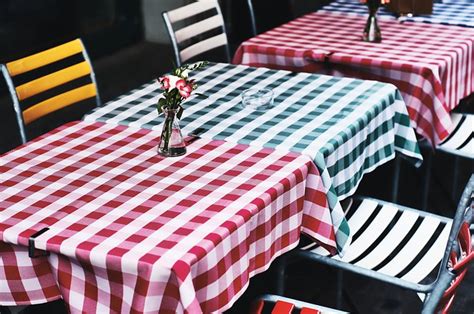 Une belle nappe pour embellir votre table La Débrouille