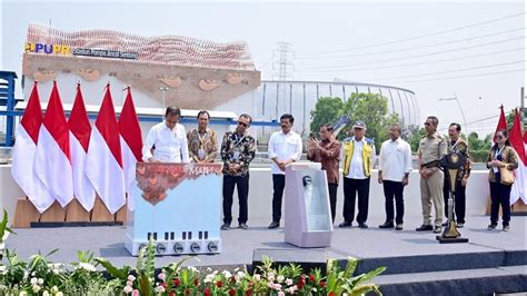 Presiden Jokowi Resmikan Stasiun Pompa Air Terbesar Di Indonesia