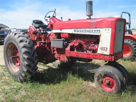 International 706 For Sale In Cashton Wisconsin