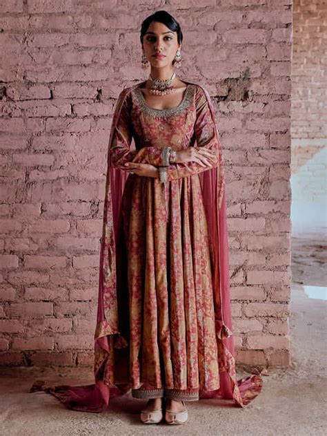 Buy Green Hand Embroidered Velvet Silk Printed Anarkali Suit With