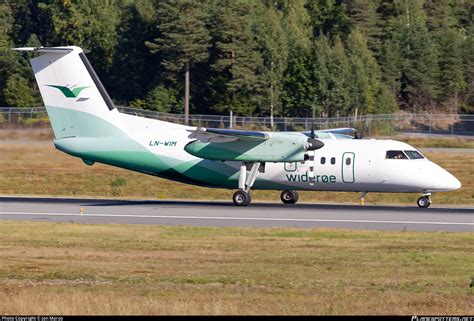 LN WIM Widerøe De Havilland Canada DHC 8 103B Dash 8 Photo by Jon Marzo