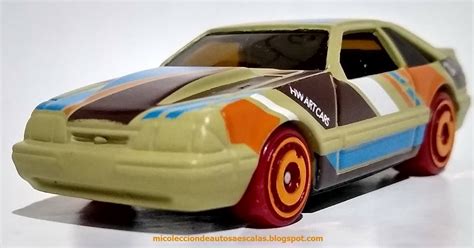 Mi colección de autos a escala 1992 Ford Mustang Hot Wheels 1 64