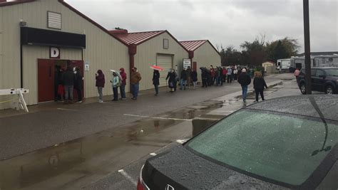 Oklahoma Election 2020 Early Voting Begins Okc Voters Met With