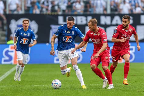 Lech Poznań Widzew Łódź STREAM ONLINE LIVE Gdzie oglądać mecz Lech