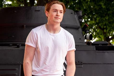 El Actor Kit Connor Habla Forzado De Su Bisexualidad Felicidades Por