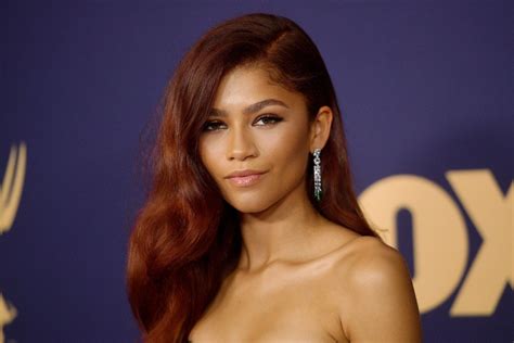 Zendaya Rocks Barely There Gown At Rock And Roll Hall Of Fame