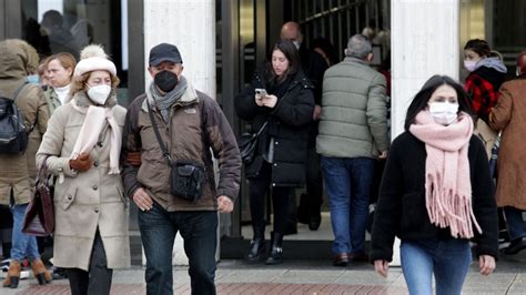 Las Mascarillas Obligatorias En Los Centros Sanitarios Entran En Vigor