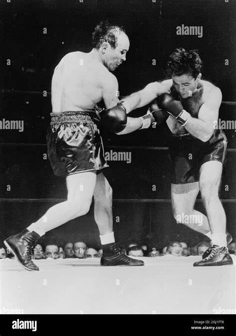 Madison Square Garden Boxing Ring Hi Res Stock Photography And Images