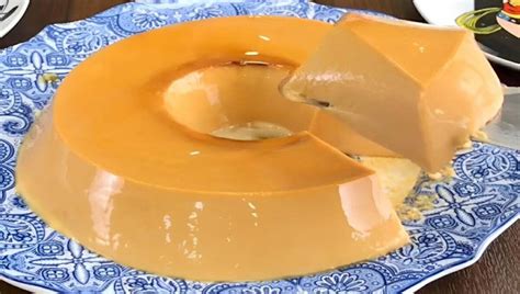 Mega Creamy Dulce De Leche Flan With Just A Few Ingredients