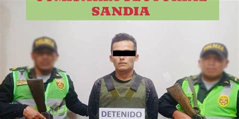 Puno policía detiene a peligroso delincuente alias Tilín en Sandia