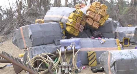 Nscdc Arrests Suspected Oil Thieves With Litres Of Crude Oil