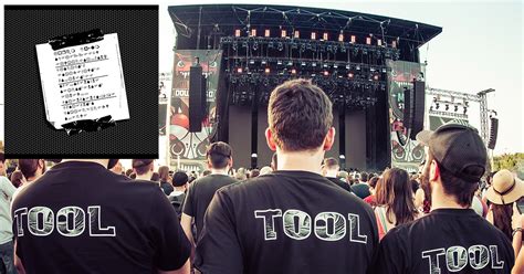 Tool Concert Crowd