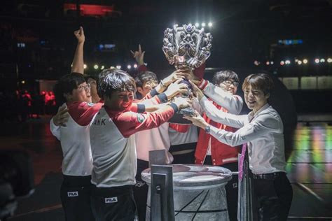 League Of Legends D Nya Ampiyonas Worlds Tarihi Flank Esports