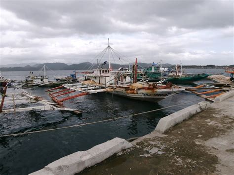 Fishing Bancas In Masbate Port Mbb Flickr