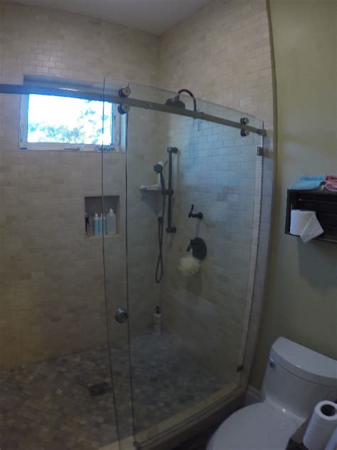 Sliding Glass Shower Doors - Patriot Glass and Mirror | San Diego CA