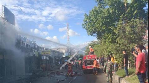 Dua Ruko Terbakar Di Pasar Lambaro Serambinews