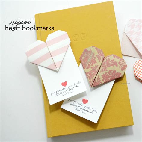 Origami Heart Bookmark | Valentines bookmarks, Origami heart, Valentines diy