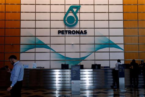 Petronas Catat Keuntungan Lebih Tinggi Niaga Mstar