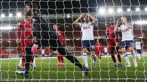 Liverpool Tottenham Roberto Firmino S Late Winner Sends Reds Clear