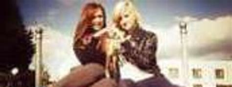 Molten Teenagers Partying And Posing ZB Porn