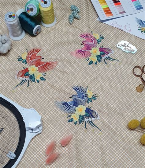 Fichier modèle broderie Oiseau avec fleurs Stickzebra Tissus Hemmers