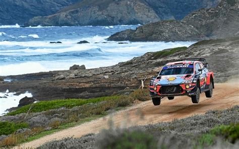 Auto Wrc Lespagnol Dani Sordo Gagne En Sardaigne Devant Neuville Et