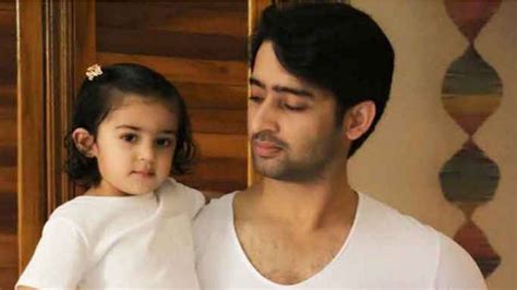 These Pictures Prove Shaheer Sheikh Is A Complete FAMILY MAN | IWMBuzz