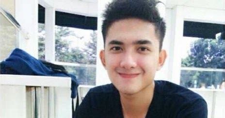 biodata  profil robert chaniago pemain sinetron anak jalanan