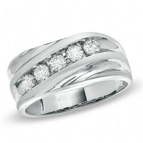 Men S 1 2 Ct T W Diamond Slant Wedding Band In 14k White Gold Zales