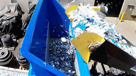 Industrial Shredding System Film Plastics Sr Youtube