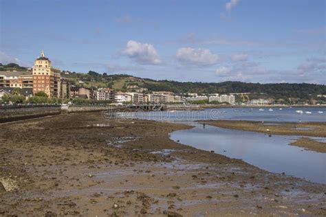 Hondarribia Beach, Txingudi Bay Stock Photo - Image of bidasoa, country: 79907276