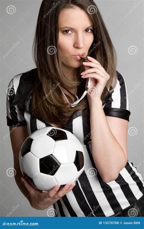 Arbitro Sexy Fotografia Stock Immagine Di Fischi Giovane 13570708