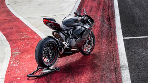 New Black On Black Livery For The Panigale V2 When Boldness Meets