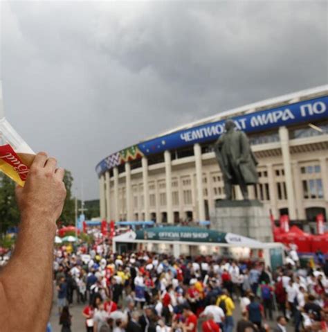 World Cup In A Shocking Turnaround Qatar Bans Selling Beer At Stadium