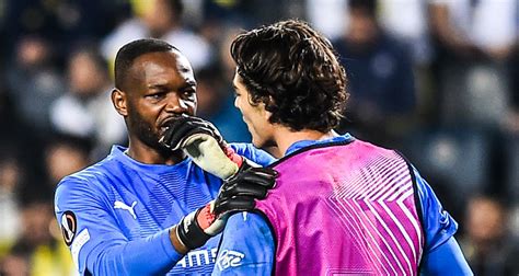 Stade Rennais D Cision Ce Samedi Pour Steve Mandanda