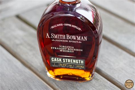 A Smith Bowman Cask Strength Bourbon Batch 1 Review Breaking Bourbon