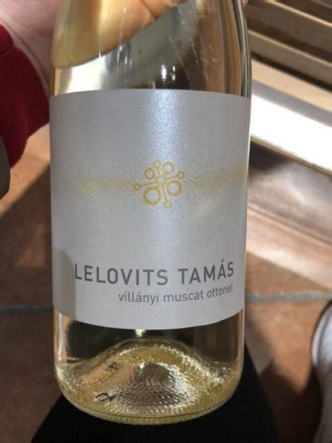 Lelovits Tamas Villányi Muscat Ottonel Vivino Australia