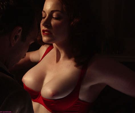 Esmé Bianco Nude The Busty Whore From Game Of Thrones Free Download