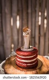 415 Naked Red Velvet Cake Images Stock Photos Vectors Shutterstock