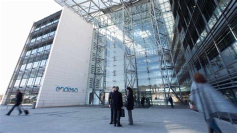 Endesa Recorta Un Su Beneficio En El Primer Trimestre Por La Ca Da