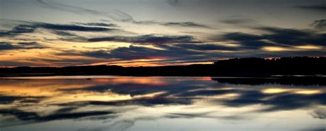 Reflet sur la baie Prise le 2 septembre 2016 à Pabos mills Pascal