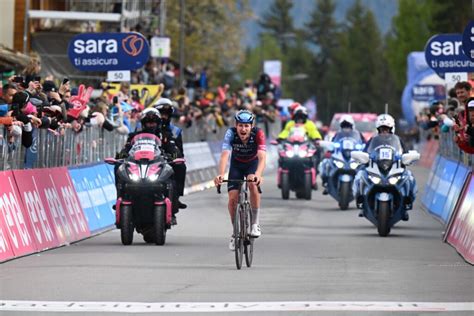 19 05 2023 Giro D Italia Tappa 13 Borgofranco D Ivrea Crans Montana