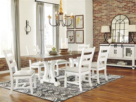 Valebeck 7 Pc Dining Set