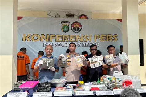 Foto Produsen Narkoba Sintetis Beli Bahan Baku Di Korea Produksi Di