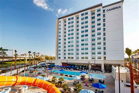 The 12 Best Hotels Near Disneyland (Anaheim, California) – Wandering Wheatleys