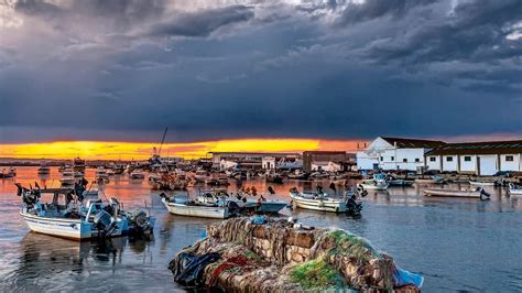 visita isla cristina en huelva  empapate del espiritu marinero