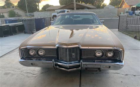 122222 1972 Ford Ltd Brougham 2 Barn Finds