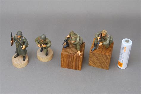 Soviet Motor Rifle Troops Berlin Dragon Building Painting