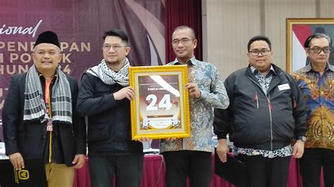 Partai Ummat Kantongi Nomor Urut Peserta Pemilu 2024 KPU RI Umumkan