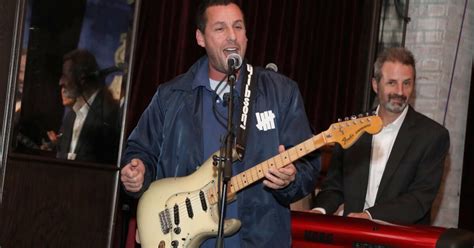 Adam Sandler to host ‘Saturday Night Live’ for the first time on May 4 - Los Angeles Times